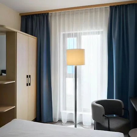 Four Points Flex By Sheraton Hotel 3*