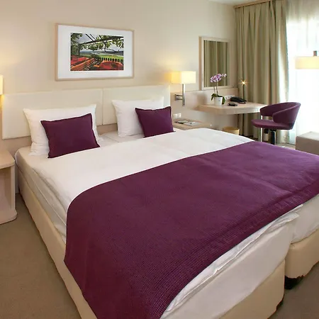 Отель Four Points Flex By Sheraton