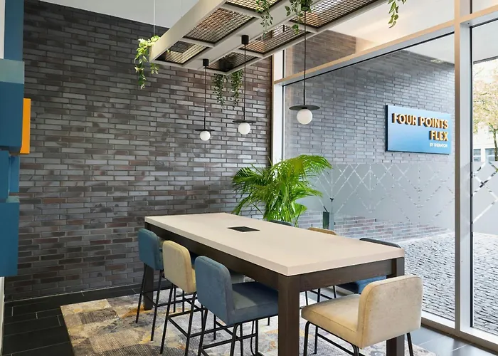 Hotel Four Points Flex By Sheraton 3*